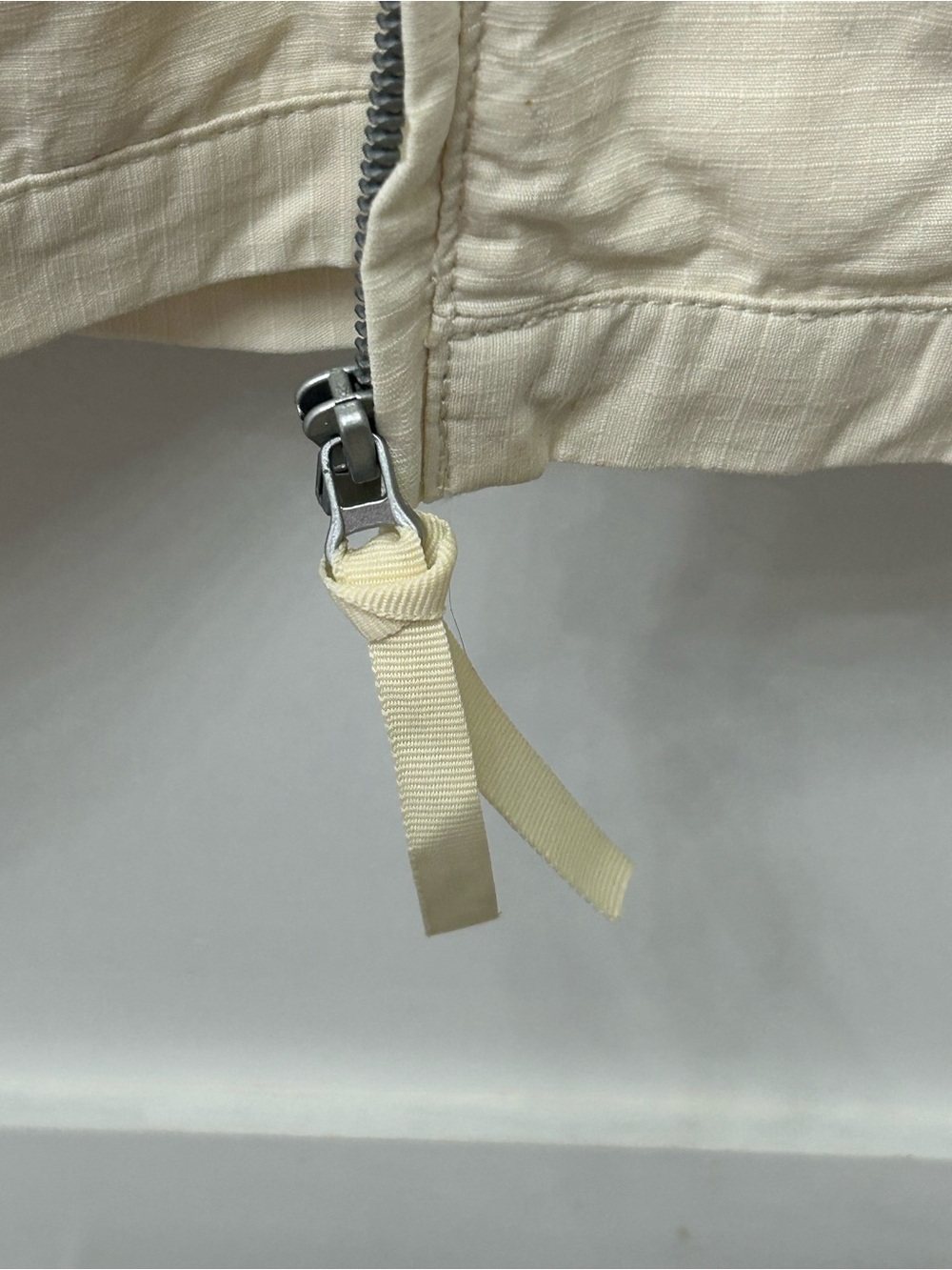 ASOS Cream Zip-Front Lightweight Jacket - Picture 3 of 6